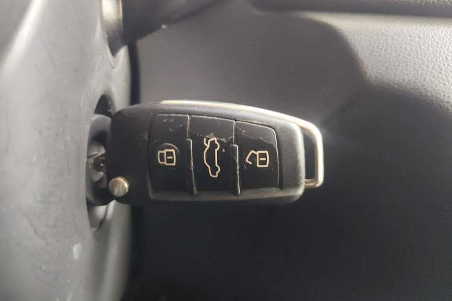 Used Audi Q3 2016 30 TFSI Fashion Model Interior 1