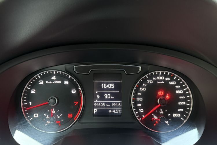 Used Audi Q3 2016 35 TFSI Style Edition Interior 3