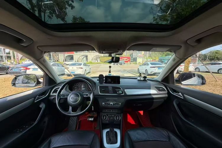 Used Audi Q3 2016 30 TFSI Fashion Model Interior 3