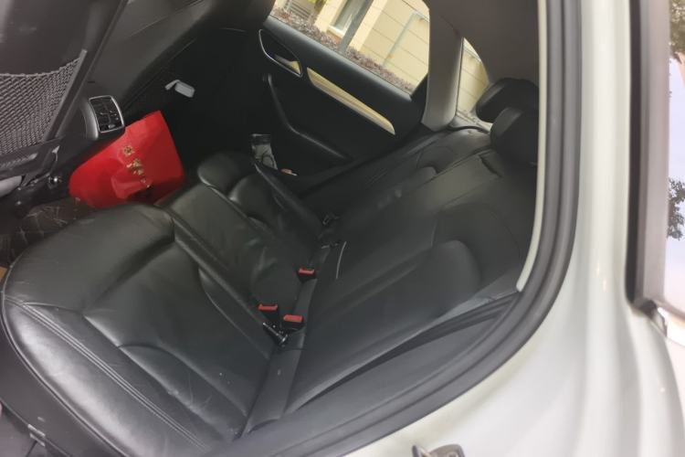Used Audi Q3 2016 30 TFSI Fashion Model Interior 4