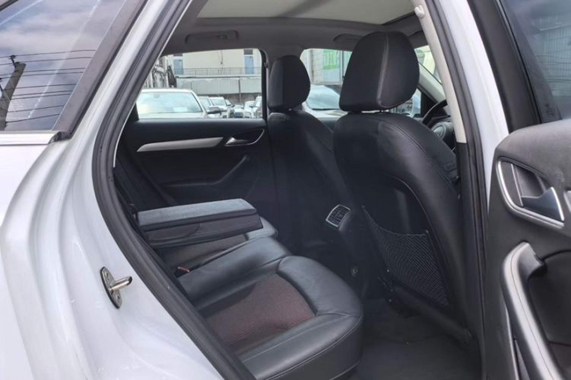 Used Audi Q3 2016 35 TFSI Fashion Model Interior 4
