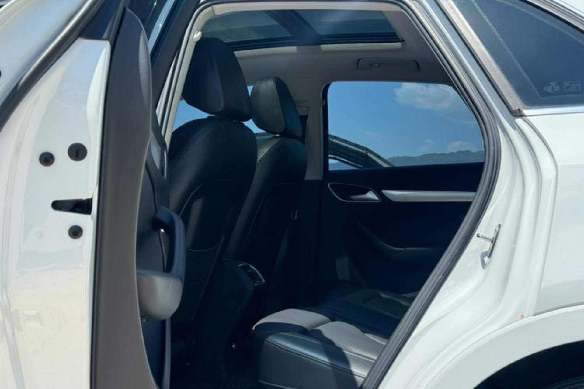 Used Audi Q3 2016 35 TFSI Collection Edition Comfort Model Interior 9