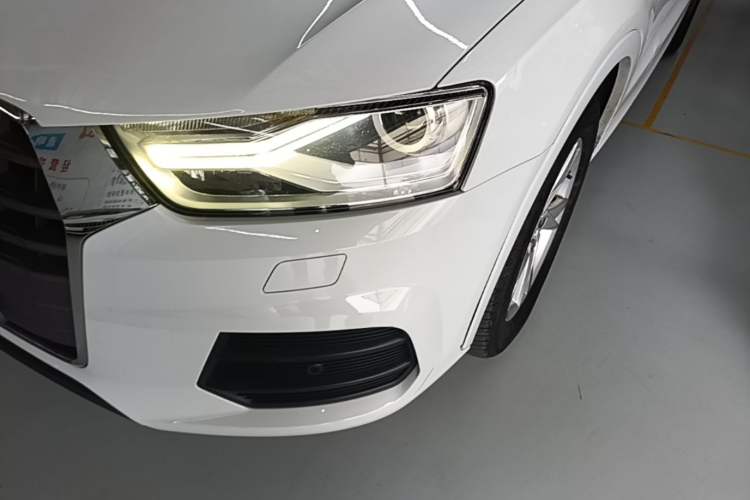 Used Audi Q3 2016 30 TFSI Fashion Model Left Front Headlight
