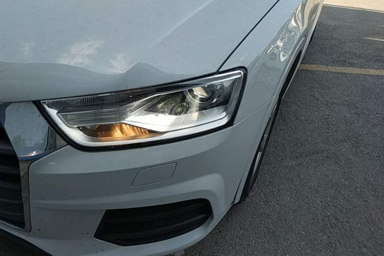 Used Audi Q3 2016 35 TFSI Fashion Model Left Front Headlight
