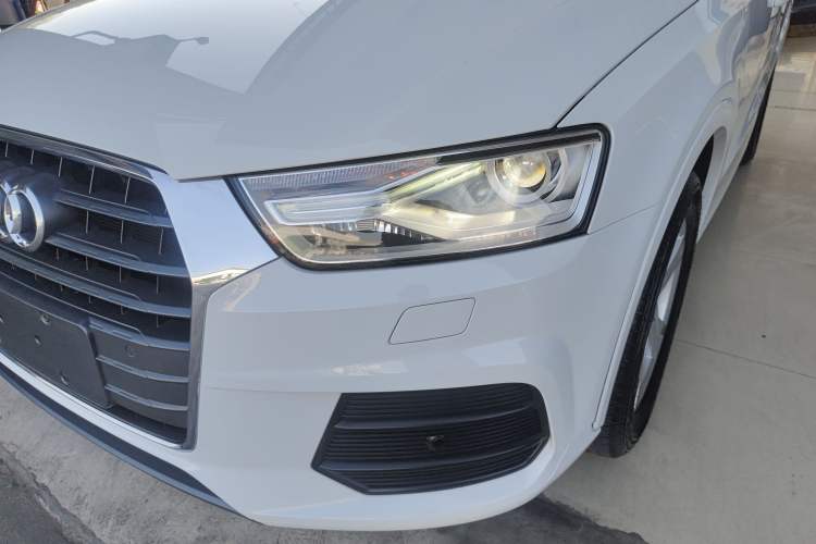 Used Audi Q3 2016 30 TFSI Fashion Model Left Front Headlight