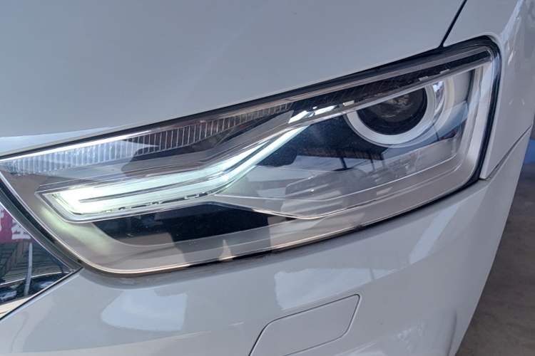 Used Audi Q3 2016 30 TFSI Fashion Model Left Front Headlight