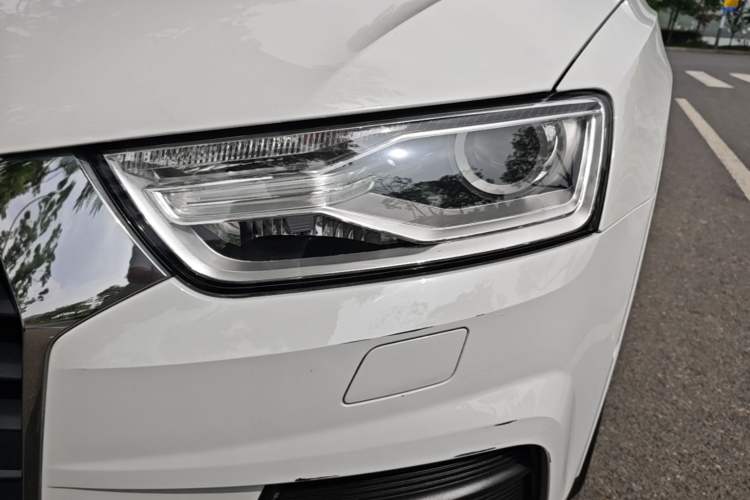 Used Audi Q3 2016 35 TFSI Style Edition Left Front Headlight