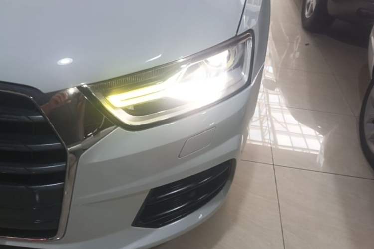 Used Audi Q3 2016 30 TFSI Fashion Model Left Front Headlight