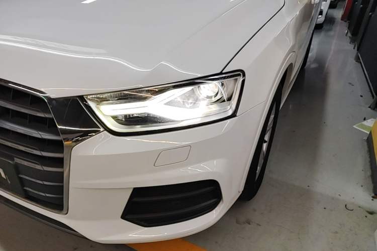 Used Audi Q3 2016 35 TFSI Fashion Model Left Front Headlight