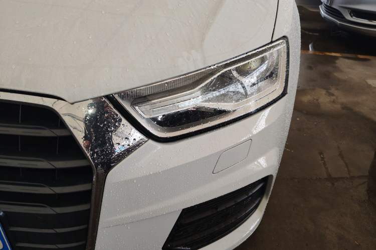 Used Audi Q3 2016 35 TFSI Fashion Model Left Front Headlight