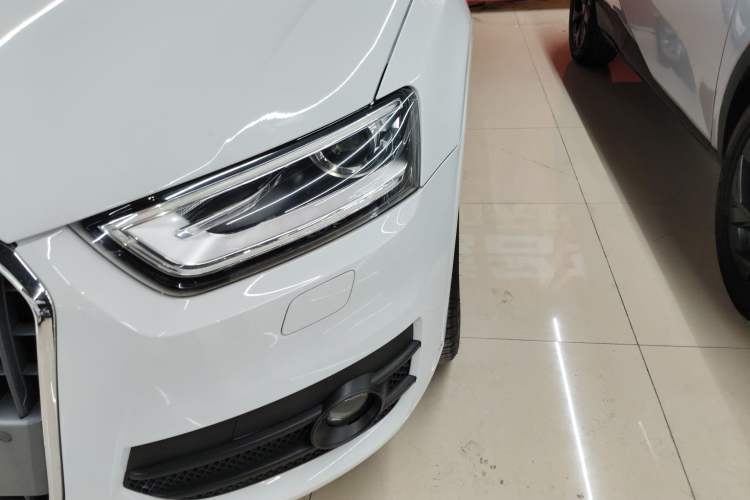 Used Audi Q3 2016 30 TFSI Collector's Edition Comfort Model Left Front Headlight