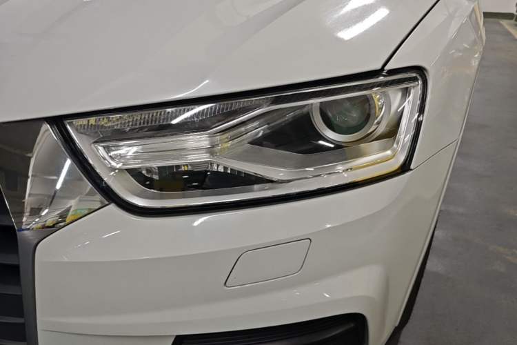 Used Audi Q3 2016 30 TFSI Fashion Model Left Front Headlight