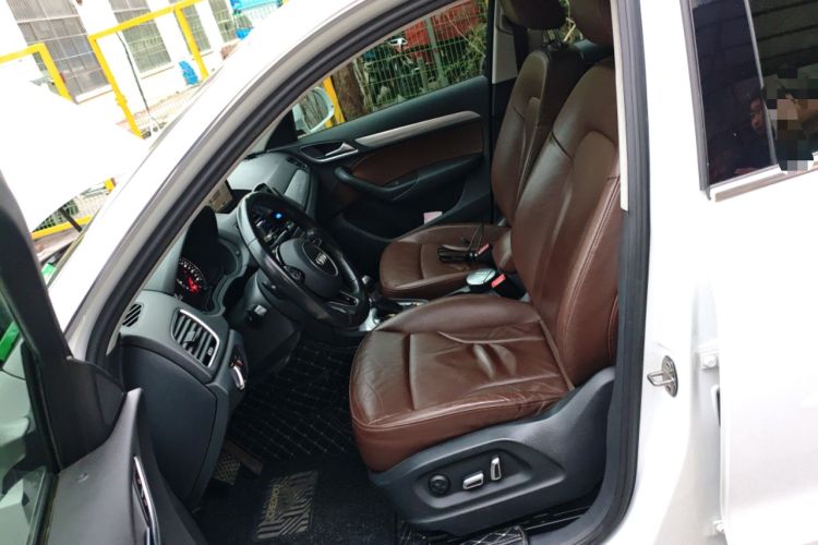 Used Audi Q3 2016 35 TFSI Style Edition Left Front Seat
