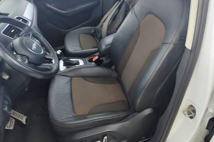 Used Audi Q3 2016 30 TFSI Fashion Model Left Front Seat
