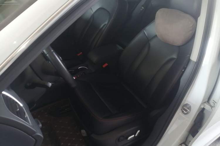 Used Audi Q3 2016 30 TFSI Fashion Model Left Front Seat