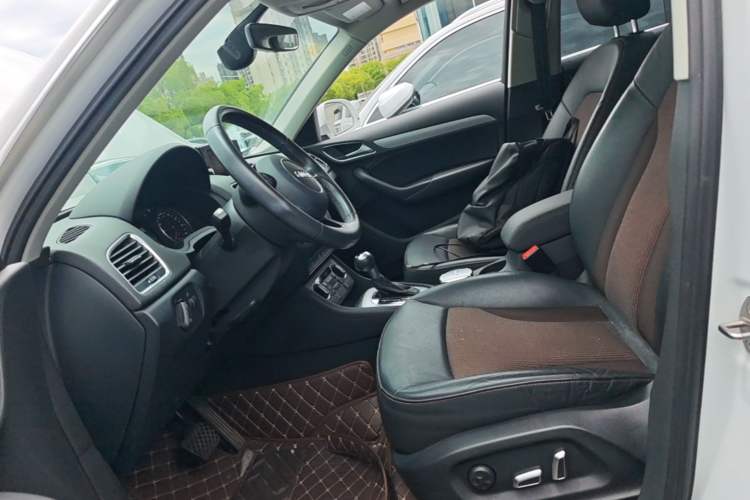 Used Audi Q3 2016 30 TFSI Fashion Model Left Front Seat