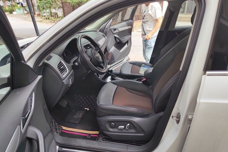 Used Audi Q3 2016 30 TFSI Fashion Model Left Front Seat