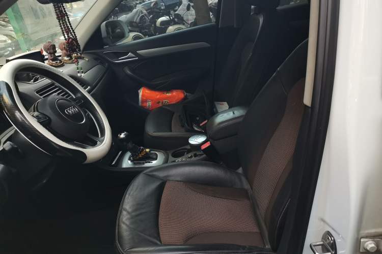 Used Audi Q3 2016 30 TFSI Fashion Model Left Front Seat