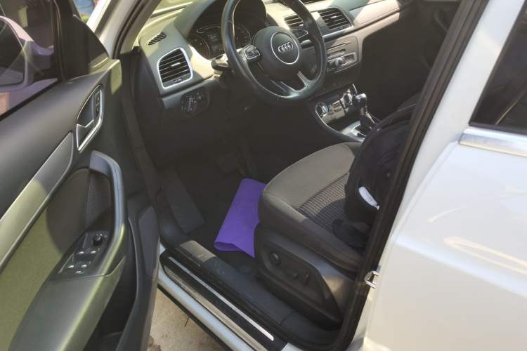 Used Audi Q3 2016 30 TFSI Collector's Edition Intelligent Model Left Front Seat