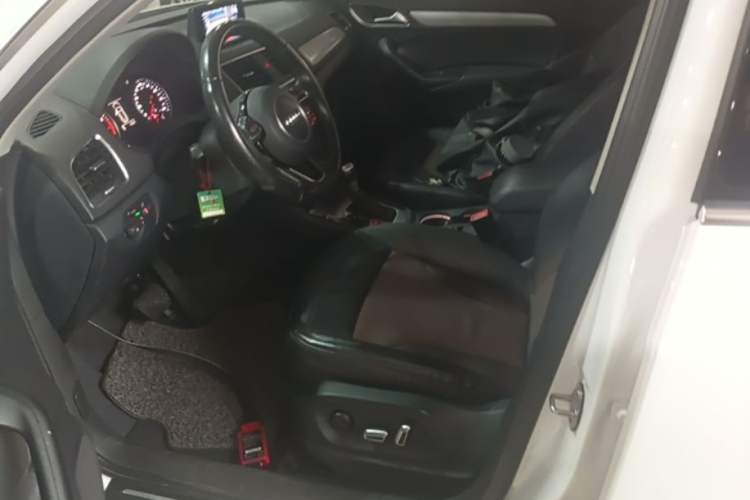 Used Audi Q3 2016 30 TFSI Fashion Model Left Front Seat