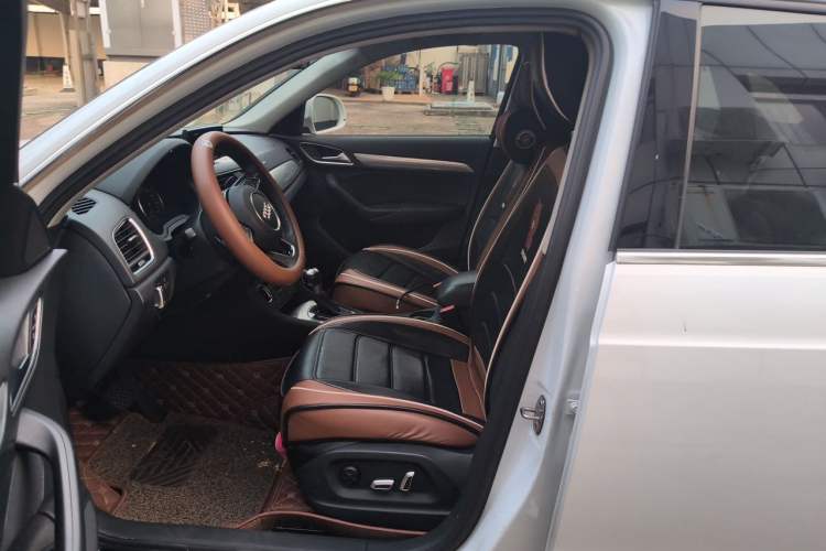 Used Audi Q3 2016 30 TFSI Fashion Model Left Front Seat