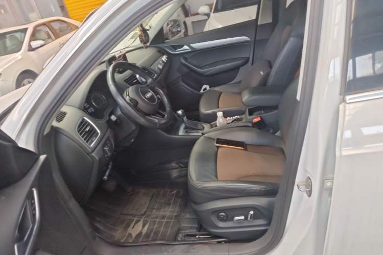 Used Audi Q3 2016 30 TFSI Fashion Model Left Front Seat