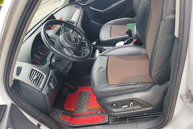 Used Audi Q3 2016 35 TFSI Fashion Model Left Front Seat