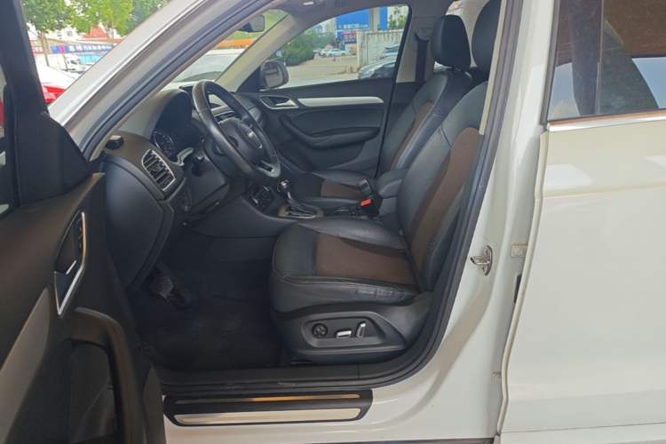 Used Audi Q3 2016 35 TFSI Fashion Model Left Front Seat