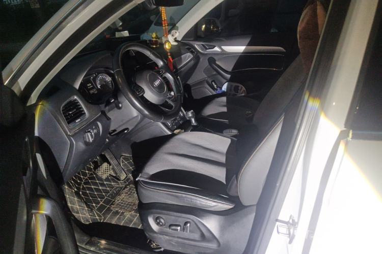Used Audi Q3 2016 35 TFSI Fashion Model Left Front Seat