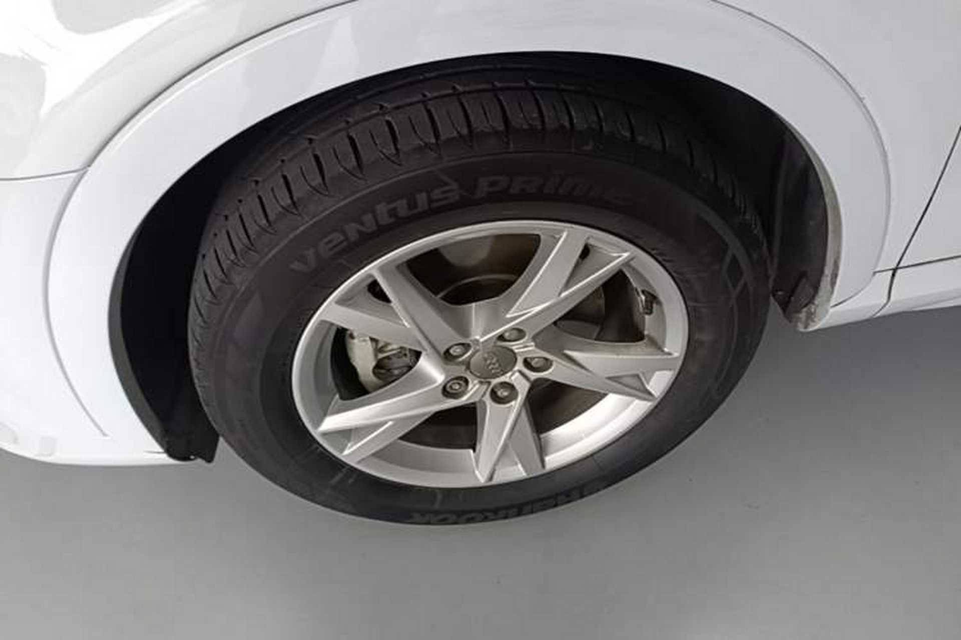 Used Audi Q3 2016 30 TFSI Fashion Model Left Front Wheel Hub