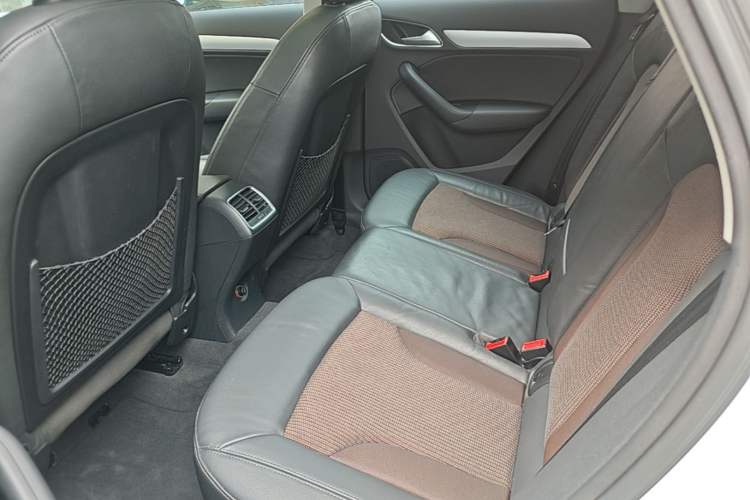 Used Audi Q3 2016 30 TFSI Fashion Model Left Rear Seat