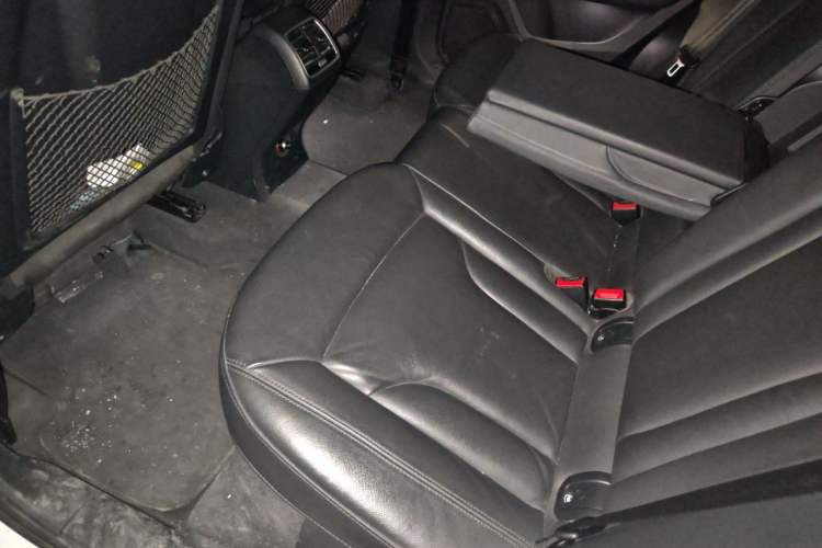 Used Audi Q3 2016 35 TFSI Style Edition Left Rear Seat