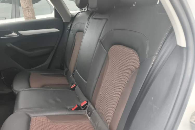 Used Audi Q3 2016 30 TFSI Fashion Model Left Rear Seat