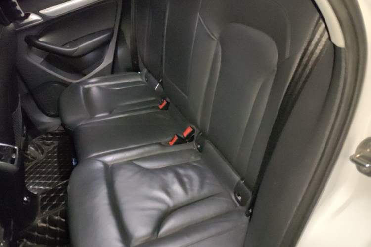 Used Audi Q3 2016 30 TFSI Fashion Model Left Rear Seat