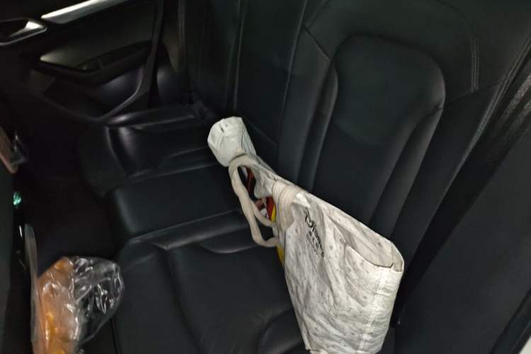Used Audi Q3 2016 35 TFSI quattro all-wheel-drive style model Left Rear Seat
