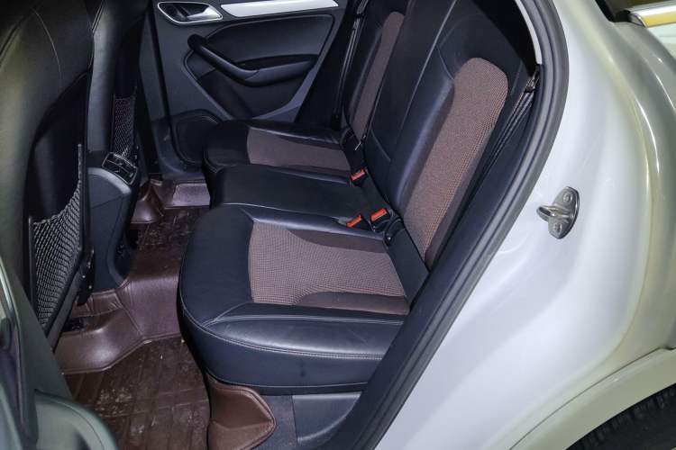 Used Audi Q3 2016 30 TFSI Fashion Model Left Rear Seat