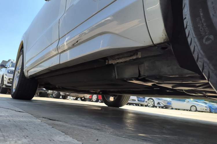Used Audi Q3 2016 35 TFSI Style Edition Left Side Sill