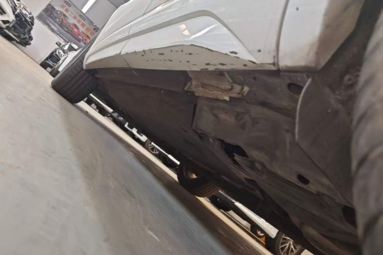 Used Audi Q3 2016 30 TFSI Fashion Model Left Side Sill