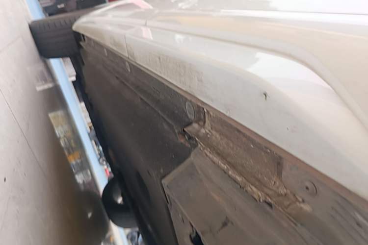Used Audi Q3 2016 35 TFSI quattro all-wheel-drive style model Left Side Sill