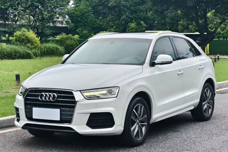 Used Audi Q3 2016 30 TFSI Fashion Model Guazi used car, China used car export, Used car for sale, Used Audi cars, Cheapest cars for sale