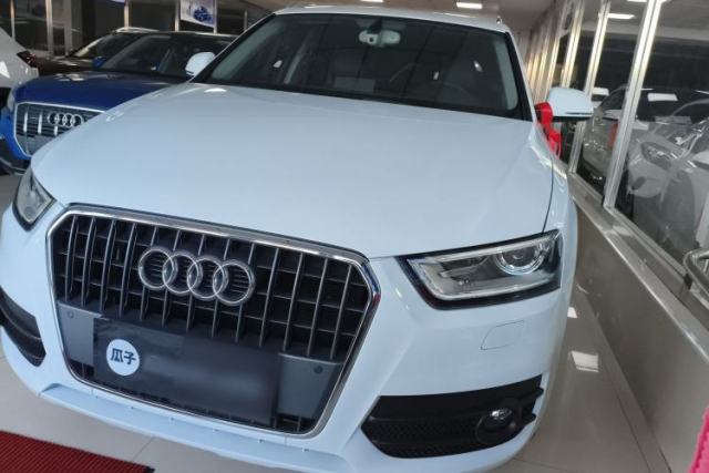 Ojetý Audi Q3 2016 35 TFSI Collection Edition Comfort Model