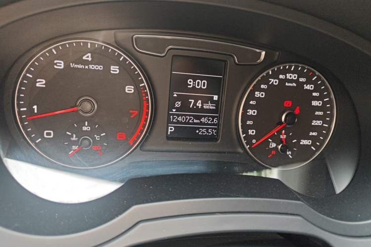 Used Audi Q3 2016 30 TFSI Fashion Model Odometer Close Up