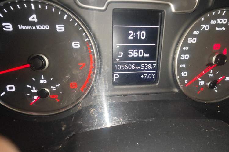 Used Audi Q3 2016 30 TFSI Collector's Edition Intelligent Model Odometer Close Up