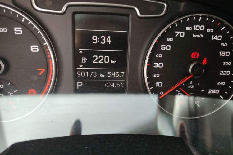 Used Audi Q3 2016 30 TFSI Collector's Edition Intelligent Model Odometer Close Up