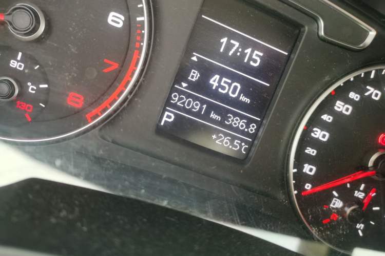 Used Audi Q3 2016 30 TFSI Fashion Model Odometer Close Up