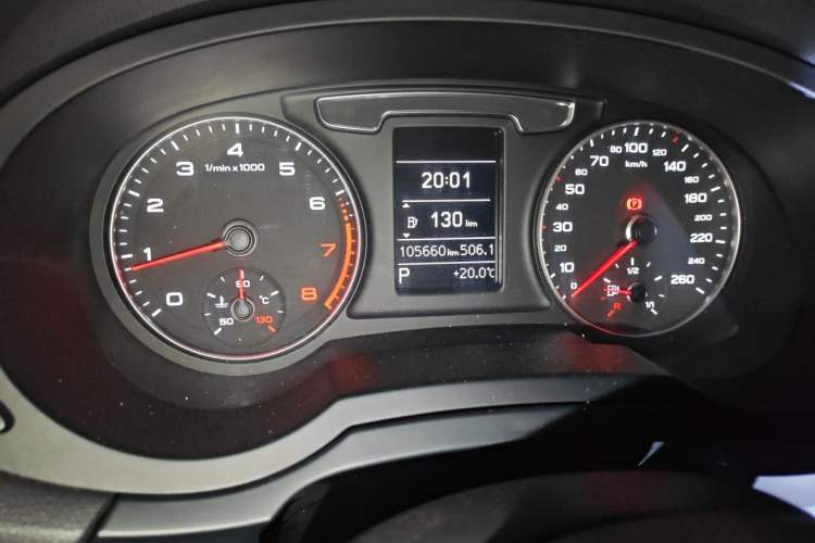 Used Audi Q3 2016 30 TFSI Fashion Model Odometer Close Up