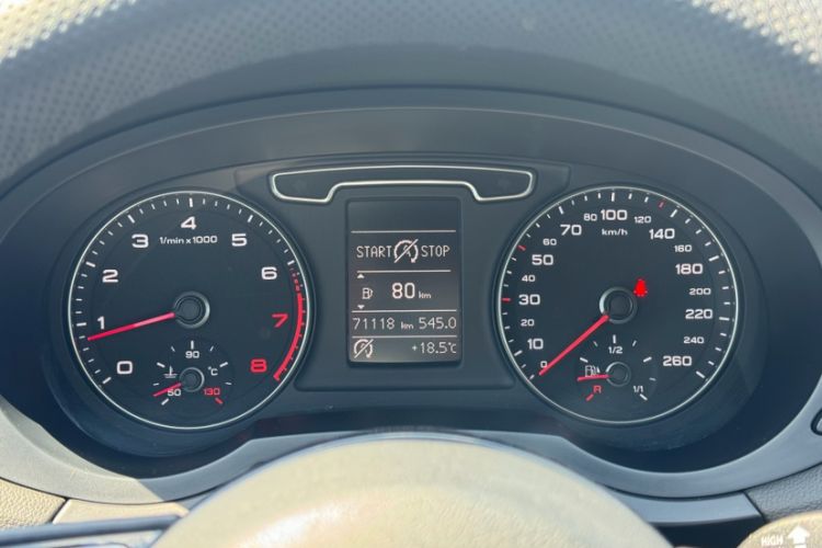 Used Audi Q3 2016 35 TFSI Collection Edition Comfort Model Odometer Close Up