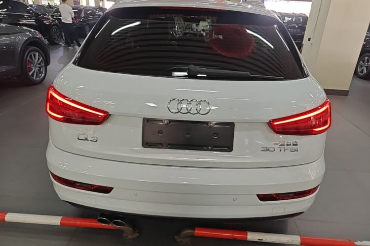 Used Audi Q3 2016 30 TFSI Fashion Model Rear
