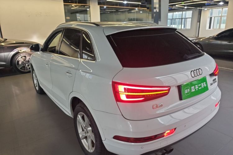 Used Audi Q3 2016 30 TFSI Fashion Model Rear Left 45 Deg
