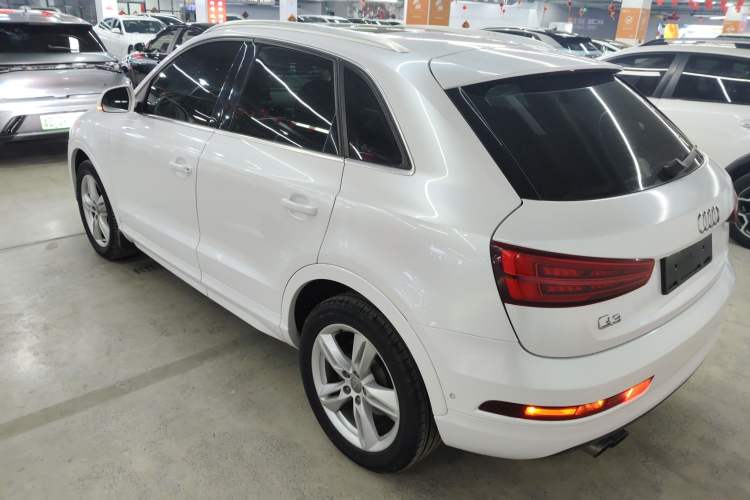 Used Audi Q3 2016 35 TFSI Style Edition Rear Left 45 Deg